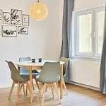 Апартаменты Regiostyle Charmante An Der Mueritz